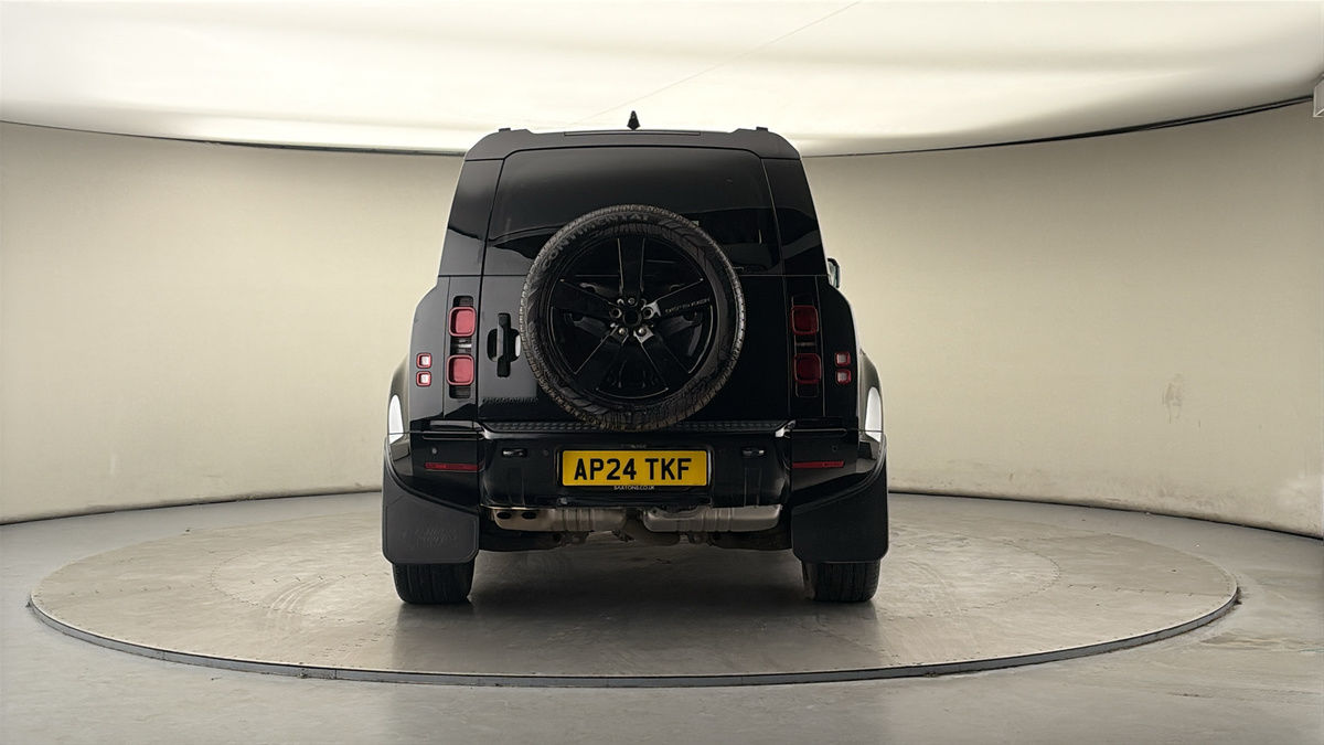 Used Land Rover Defender 110 2024 for sale - 77880808: Photo 4