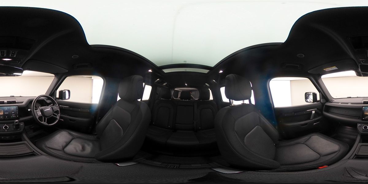 Used Land Rover Defender 110 2024 for sale - 77880808: Photo 44