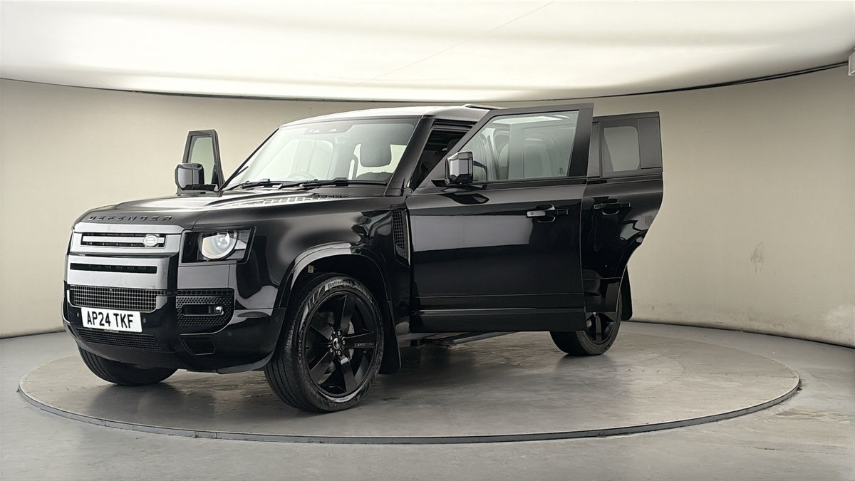 Used Land Rover Defender 110 2024 for sale - 77880808: Photo 49