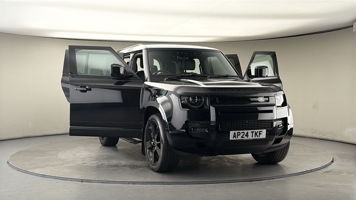 Used Land Rover Defender 110 2024 for sale - 77880808: Photo 52