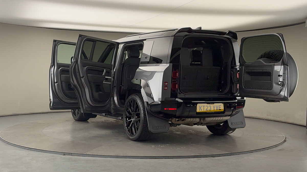 Used Land Rover Defender 110 2023 for sale - 77548012: Photo 23