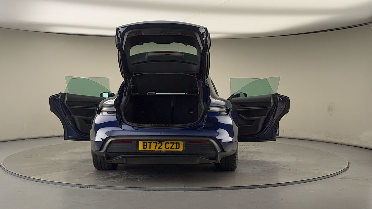 Used Porsche Taycan 2022 for sale - 75655127: Photo 62