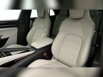 Used Porsche Macan 2024 for sale - 75597794: Photo