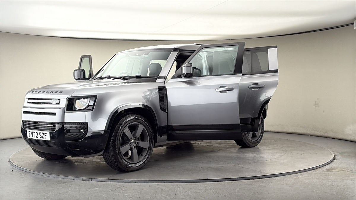 Used Land Rover Defender 110 2023 for sale - 77595023: Photo 22