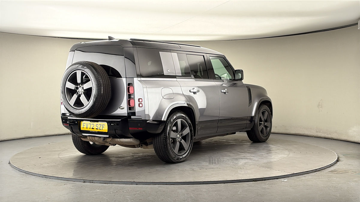 Used Land Rover Defender 110 2023 for sale - 77595023: Photo 40