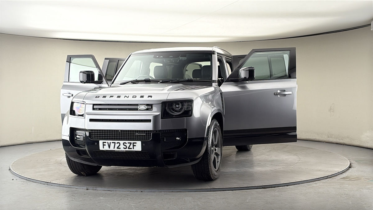 Used Land Rover Defender 110 2023 for sale - 77595023: Photo 51