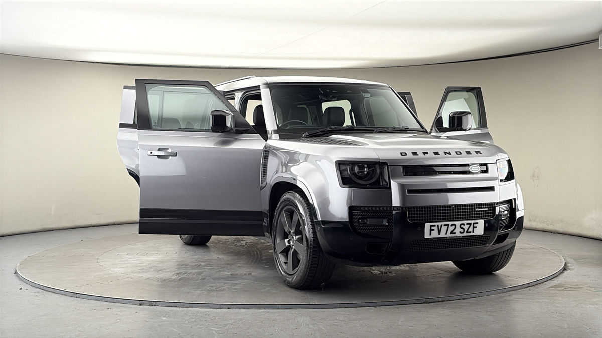 Used Land Rover Defender 110 2023 for sale - 77595023: Photo 53