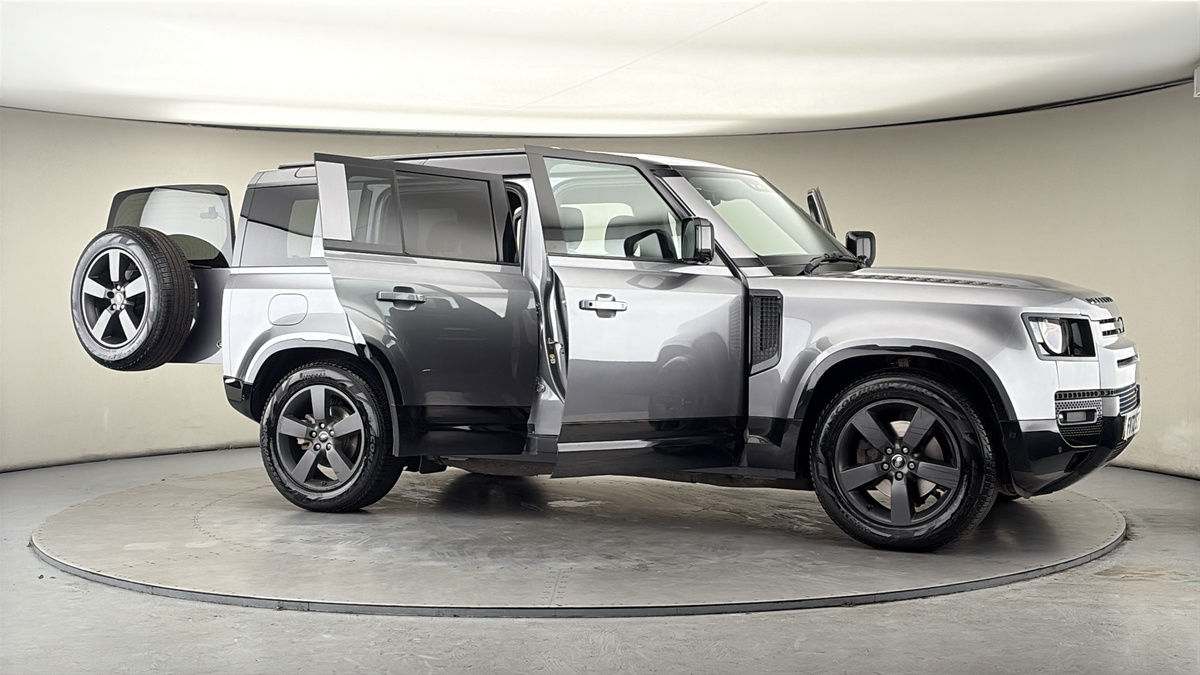 Used Land Rover Defender 110 2023 for sale - 77595023: Photo 55