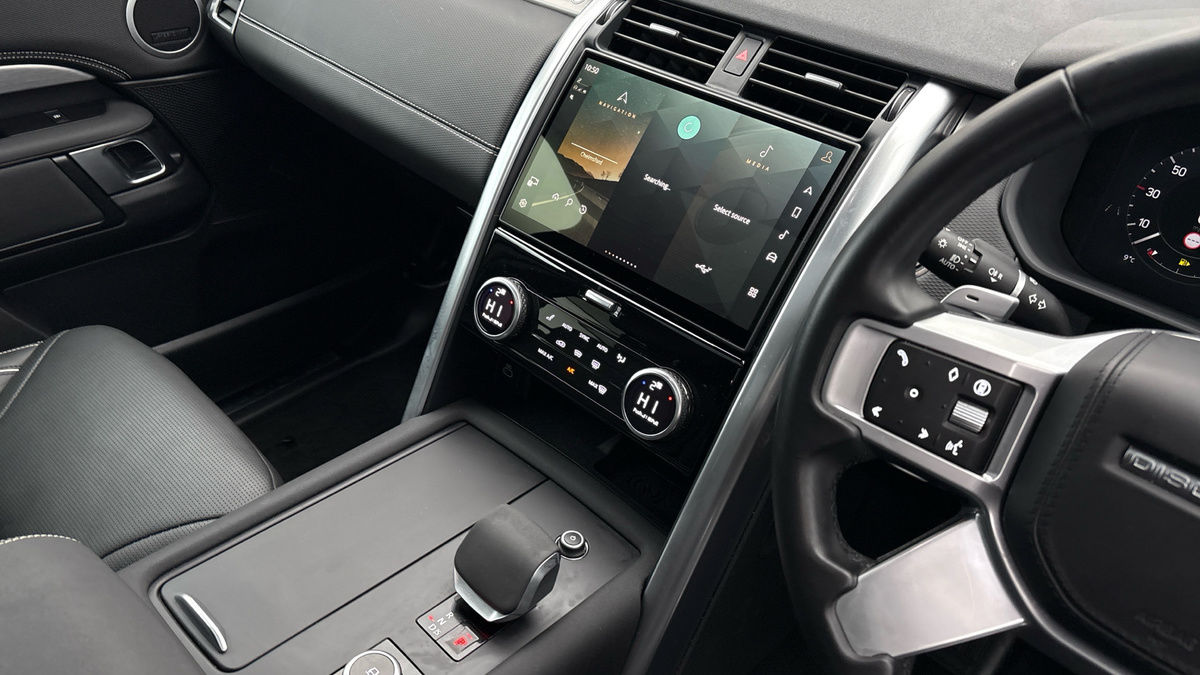 Used Land Rover Discovery 2023 for sale - 78004138: Photo 18