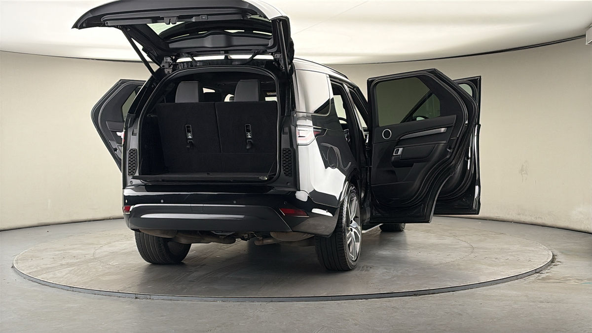 Used Land Rover Discovery 2023 for sale - 78004138: Photo 60