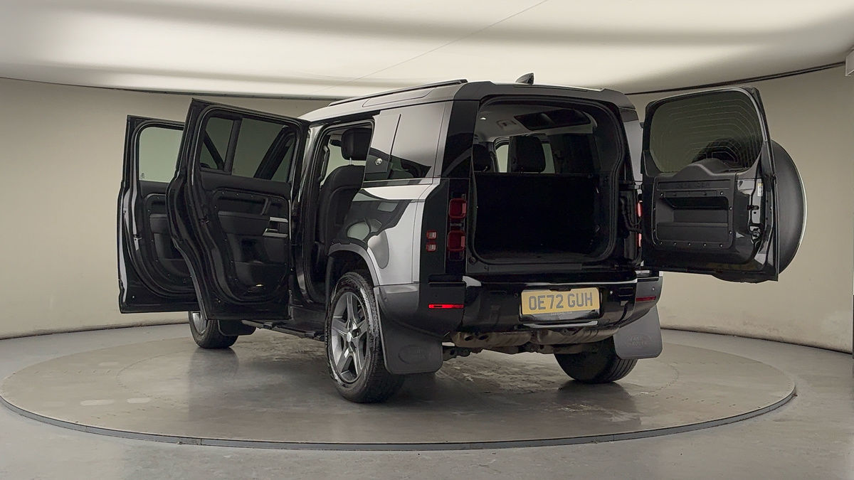 Used Land Rover Defender 110 2023 for sale - 77129248: Photo 23