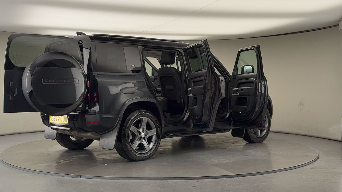 Used Land Rover Defender 110 2023 for sale - 77129248: Photo 58