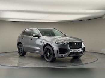Used Jaguar F-Pace 2019 for sale - 75833412: Photo