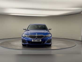 Used BMW 3 Series 2021 for sale - 77749379: Photo