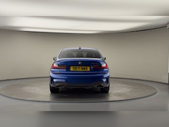 Used BMW 3 Series 2021 for sale - 77749379: Photo