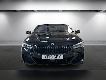 Used BMW 8 Series 2019 for sale - 75803180: Photo