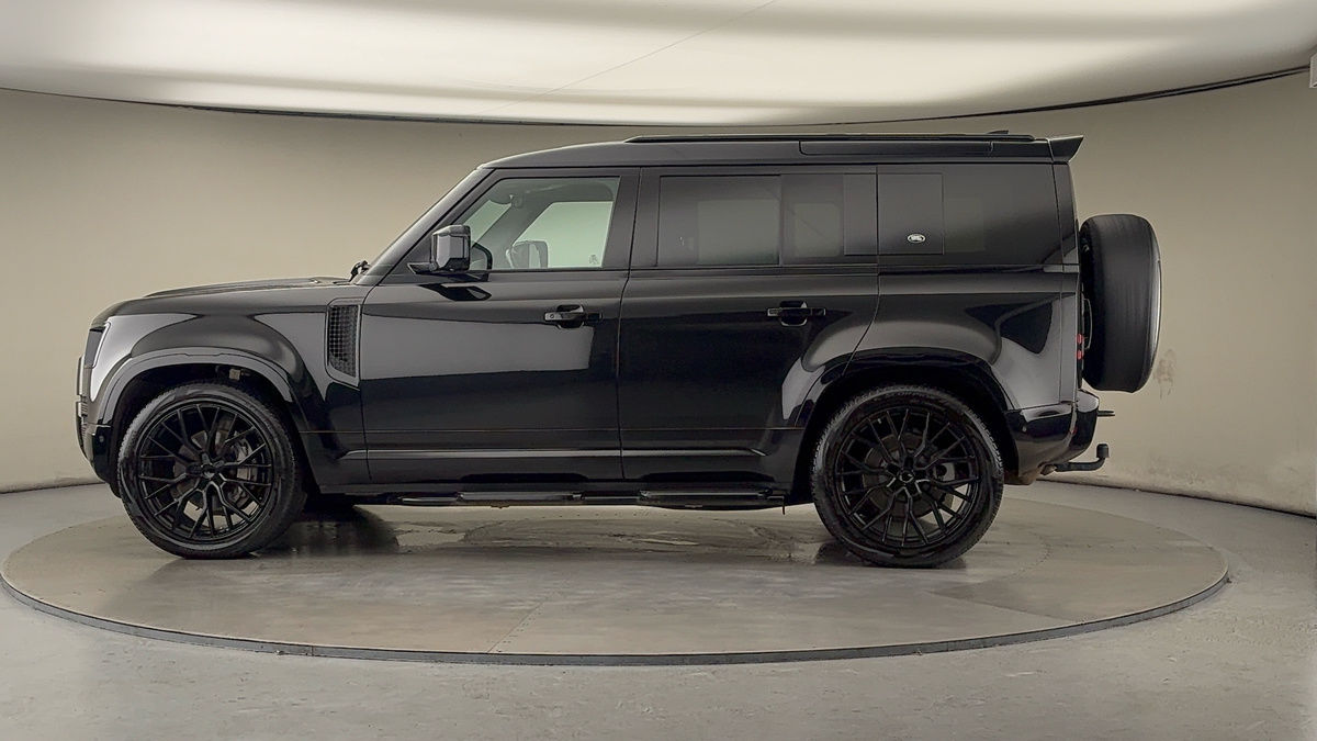 Used Land Rover Defender 110 2021 for sale - 76510555: Photo 27