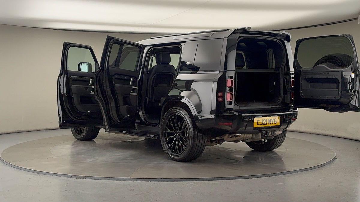 Used Land Rover Defender 110 2021 for sale - 76510555: Photo 43