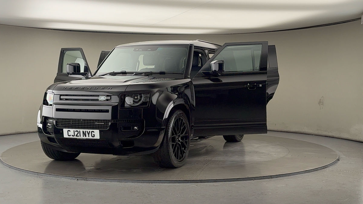 Used Land Rover Defender 110 2021 for sale - 76510555: Photo 50