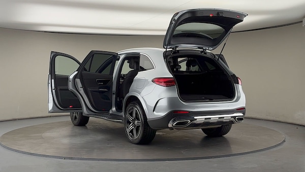 Used Mercedes-Benz GLC 2023 for sale - 76211102: Photo 23