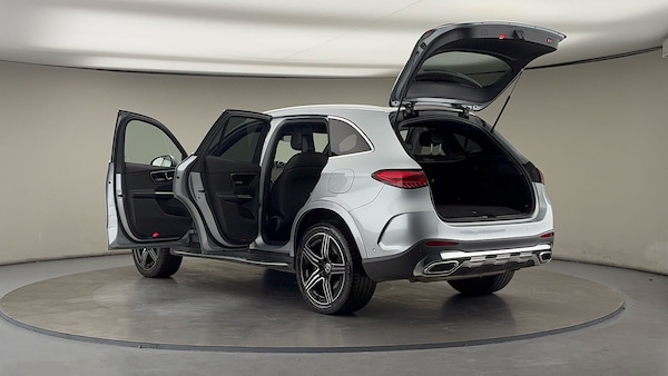 Used Mercedes-Benz GLC 2023 for sale - 76211102: Photo 44