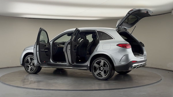 Used Mercedes-Benz GLC 2023 for sale - 76211102: Photo 46