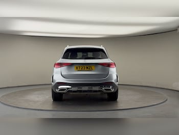 Used Mercedes-Benz GLC 2023 for sale - 76211102: Photo