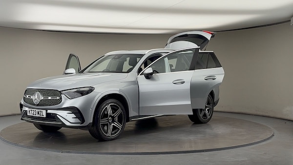 Used Mercedes-Benz GLC 2023 for sale - 76211102: Photo 50