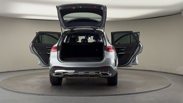 Used Mercedes-Benz GLC 2023 for sale - 76211102: Photo 61