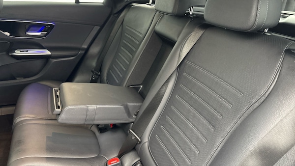 Used Mercedes-Benz GLC 2023 for sale - 76211102: Photo 9