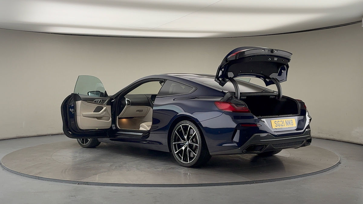 Used BMW 8 Series 2021 for sale - 76357240: Photo 44