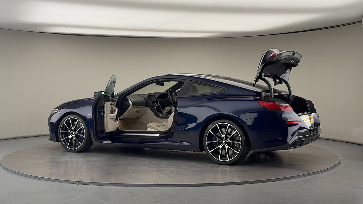 Used BMW 8 Series 2021 for sale - 76357240: Photo 46