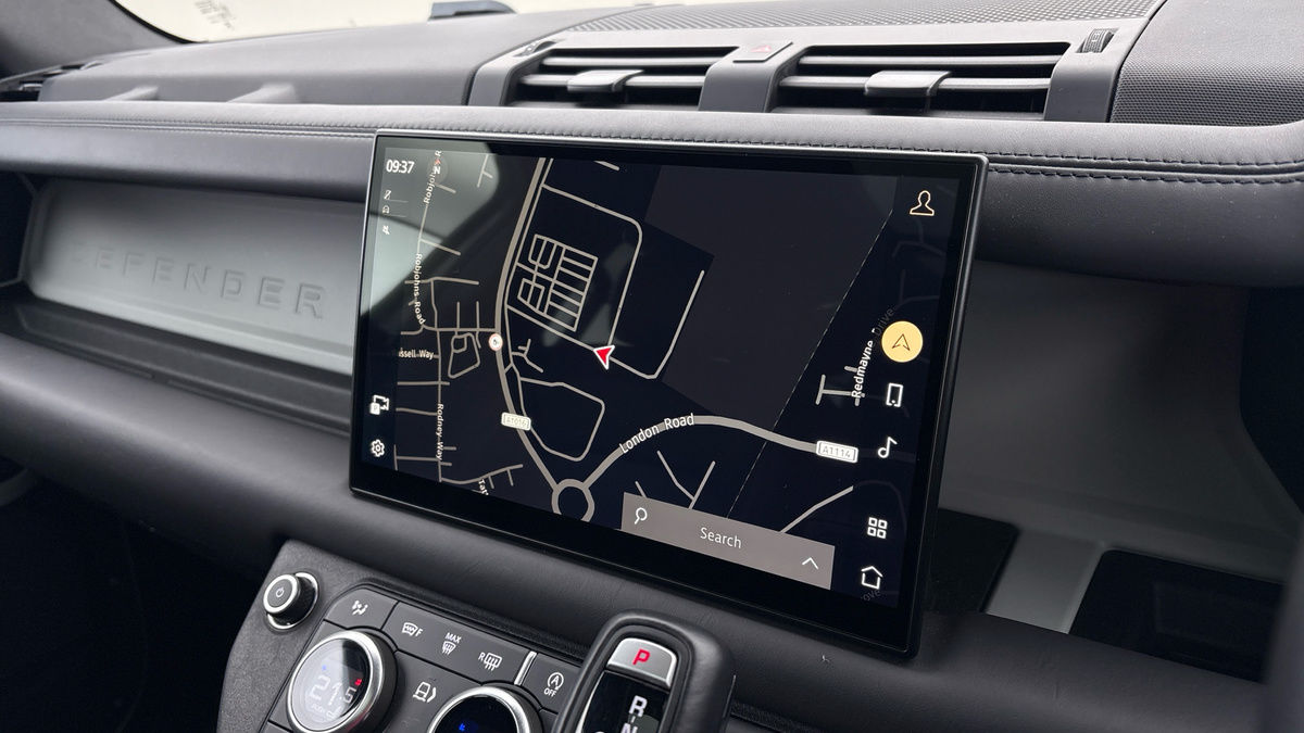 Used Land Rover Defender 110 2024 for sale - 77622201: Photo 17