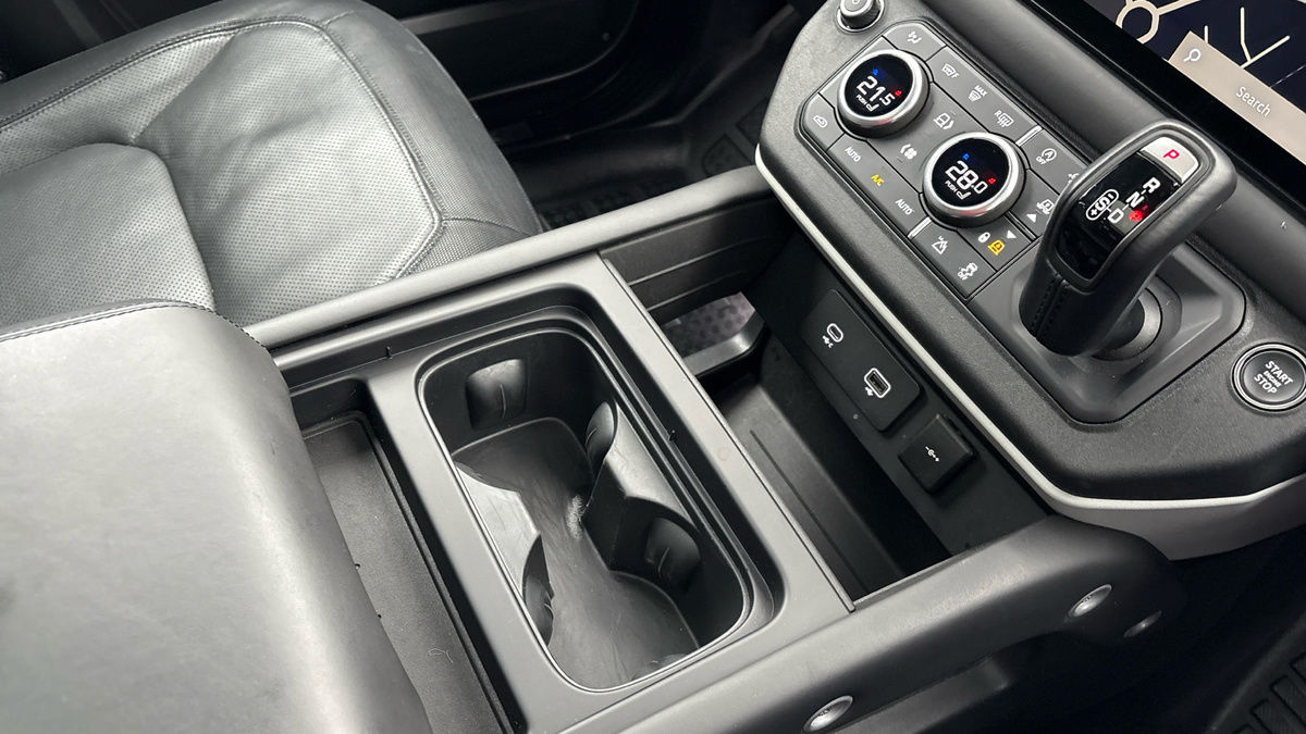 Used Land Rover Defender 110 2024 for sale - 77622201: Photo 18