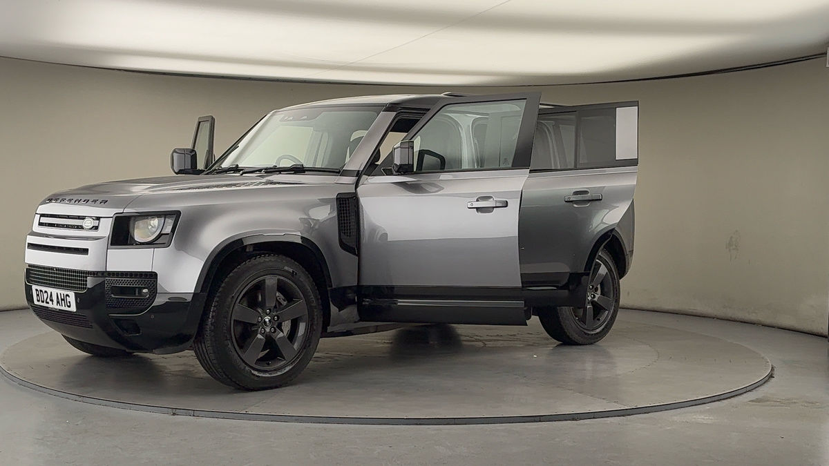 Used Land Rover Defender 110 2024 for sale - 77622201: Photo 22