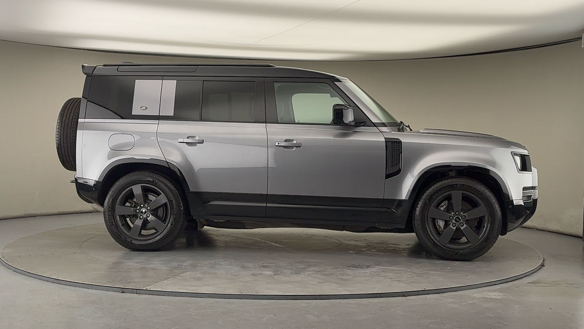 Used Land Rover Defender 110 2024 for sale - 77622201: Photo 39