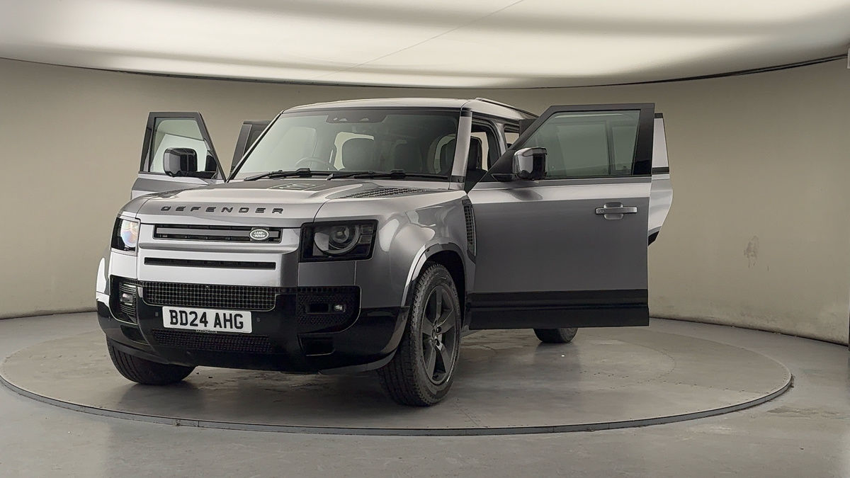 Used Land Rover Defender 110 2024 for sale - 77622201: Photo 53