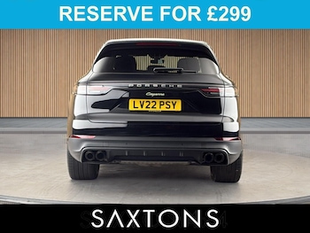 Used Porsche Cayenne 2022 for sale - 79374470: Photo