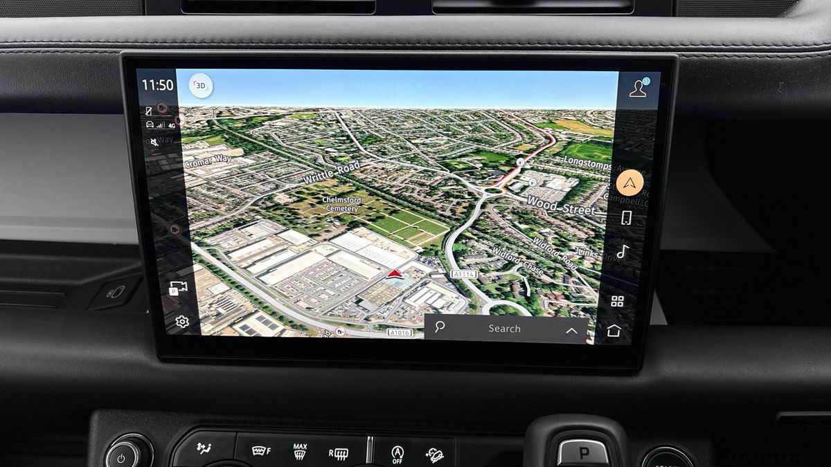 Used Land Rover Defender 2024 for sale - 77906154: Photo 17