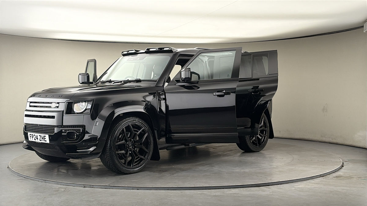 Used Land Rover Defender 2024 for sale - 77906154: Photo 22