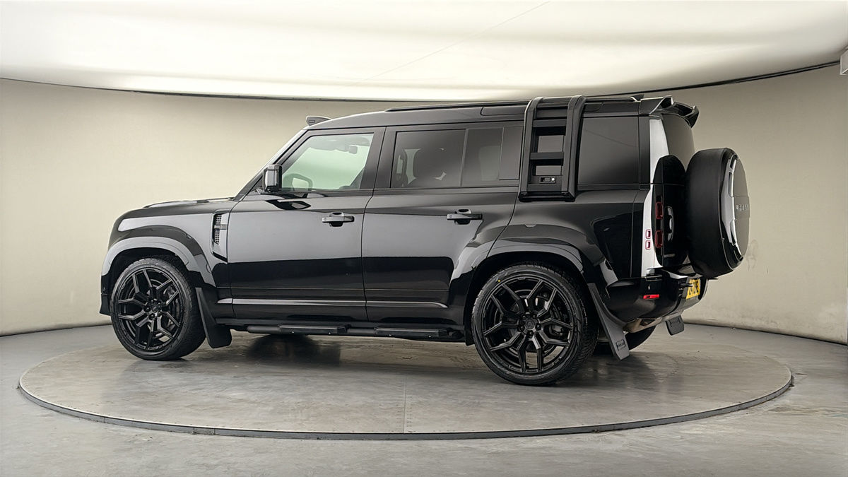 Used Land Rover Defender 2024 for sale - 77906154: Photo 33