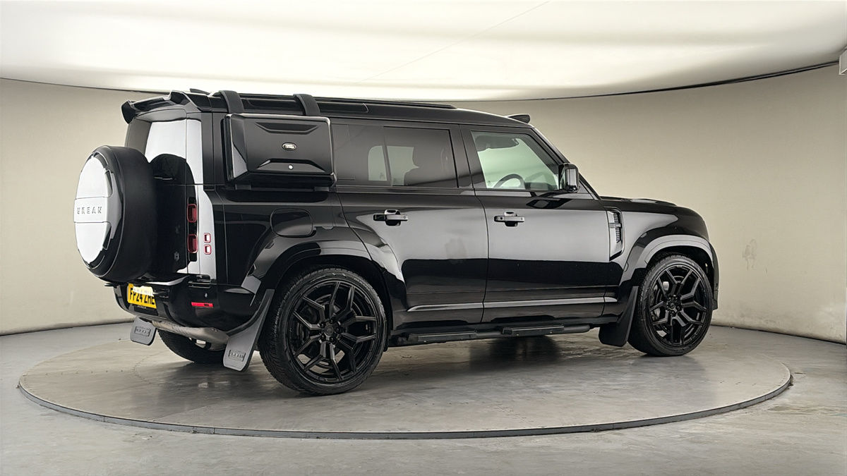 Used Land Rover Defender 2024 for sale - 77906154: Photo 45