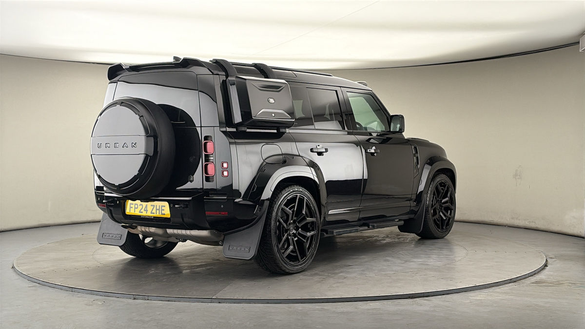 Used Land Rover Defender 2024 for sale - 77906154: Photo 46