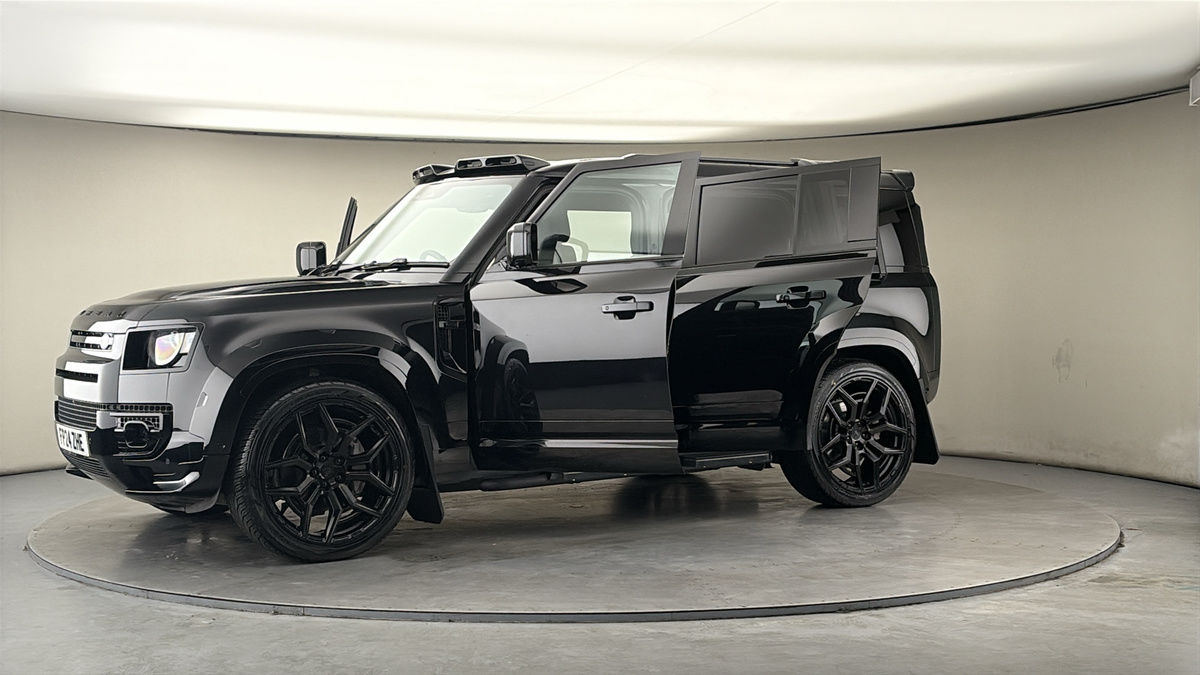 Used Land Rover Defender 2024 for sale - 77906154: Photo 55