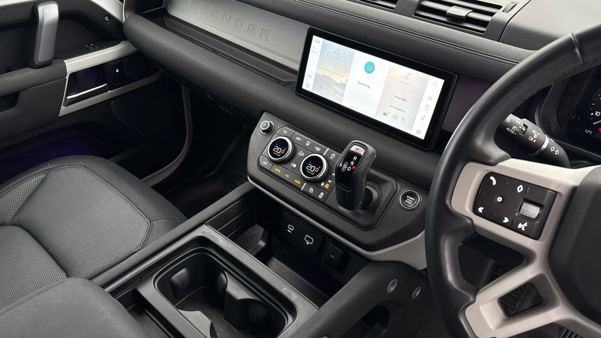 Used Land Rover Defender 90 2022 for sale - 77508224: Photo 18