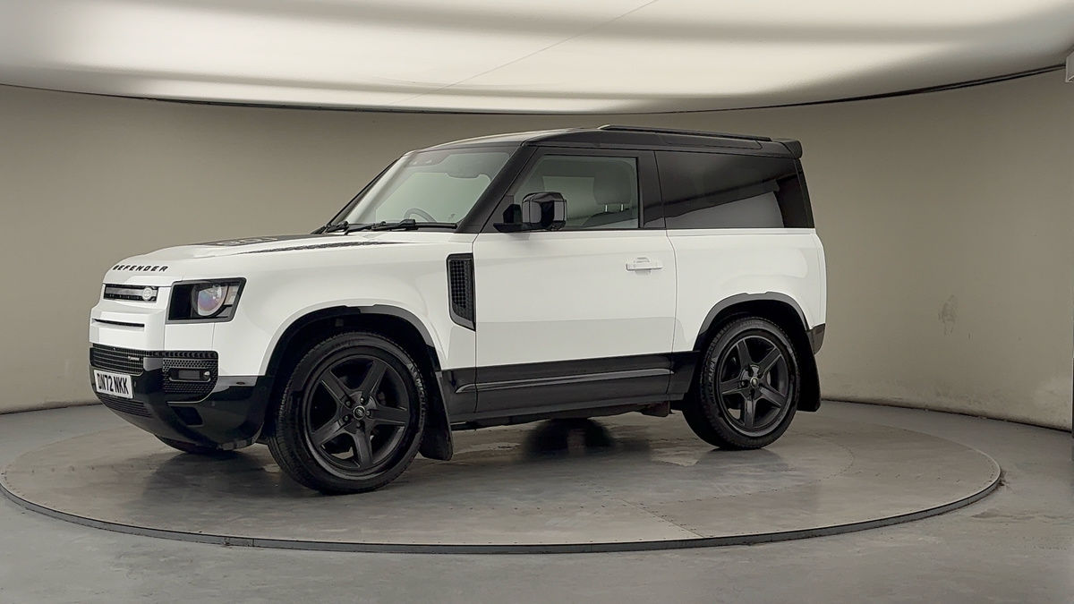 Used Land Rover Defender 90 2022 for sale - 77508224: Photo 30