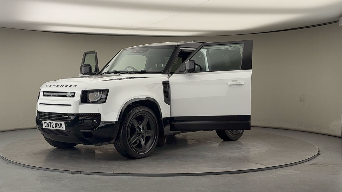 Used Land Rover Defender 90 2022 for sale - 77508224: Photo 50