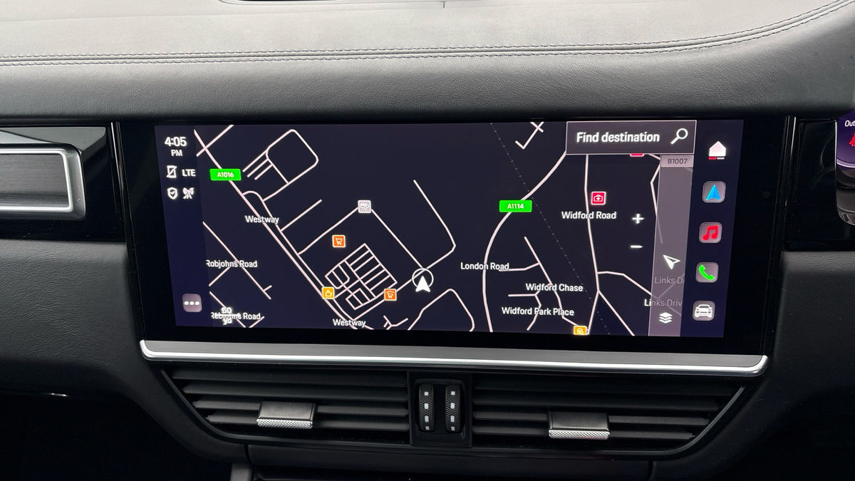 Used Porsche Cayenne 2022 for sale - 77201051: Photo 17