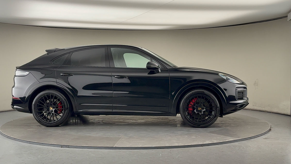 Used Porsche Cayenne 2022 for sale - 77201051: Photo 39