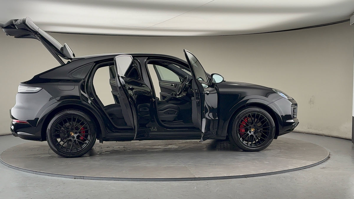 Used Porsche Cayenne 2022 for sale - 77201051: Photo 59